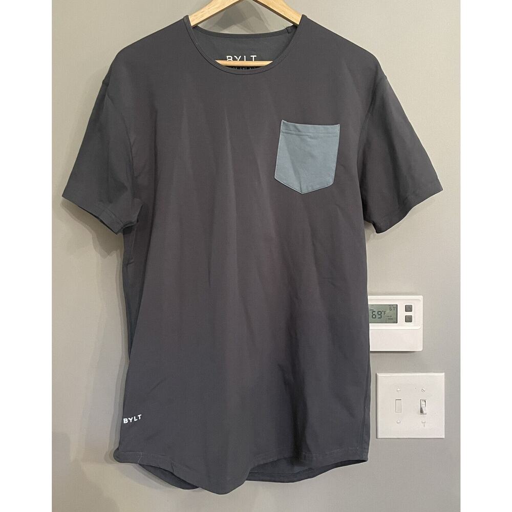 Bylt Drop Cut Shirt Pocket Tee Lux Short Sleeve Crew Neck Performance Large‎ EUC